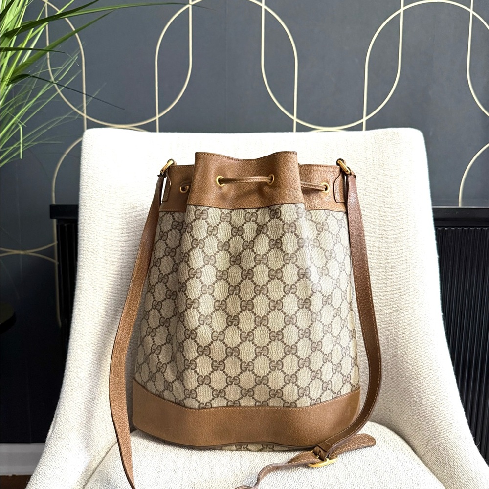 Authentic Gucci bucket shoulder bag brown monogram - Picture 10 of 16